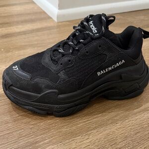 Balenciaga Black Triple S Sneakers